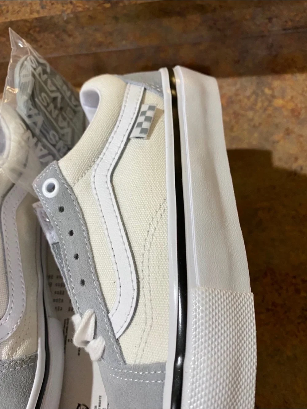 New boys girls Vans Sz 3.5 Gray and White Old Skool Canvas Skate Shoes